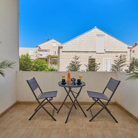 דוברובניק The Monroe - Stylish 2 Bd Apartment In Villa Orsan מראה חיצוני תמונה